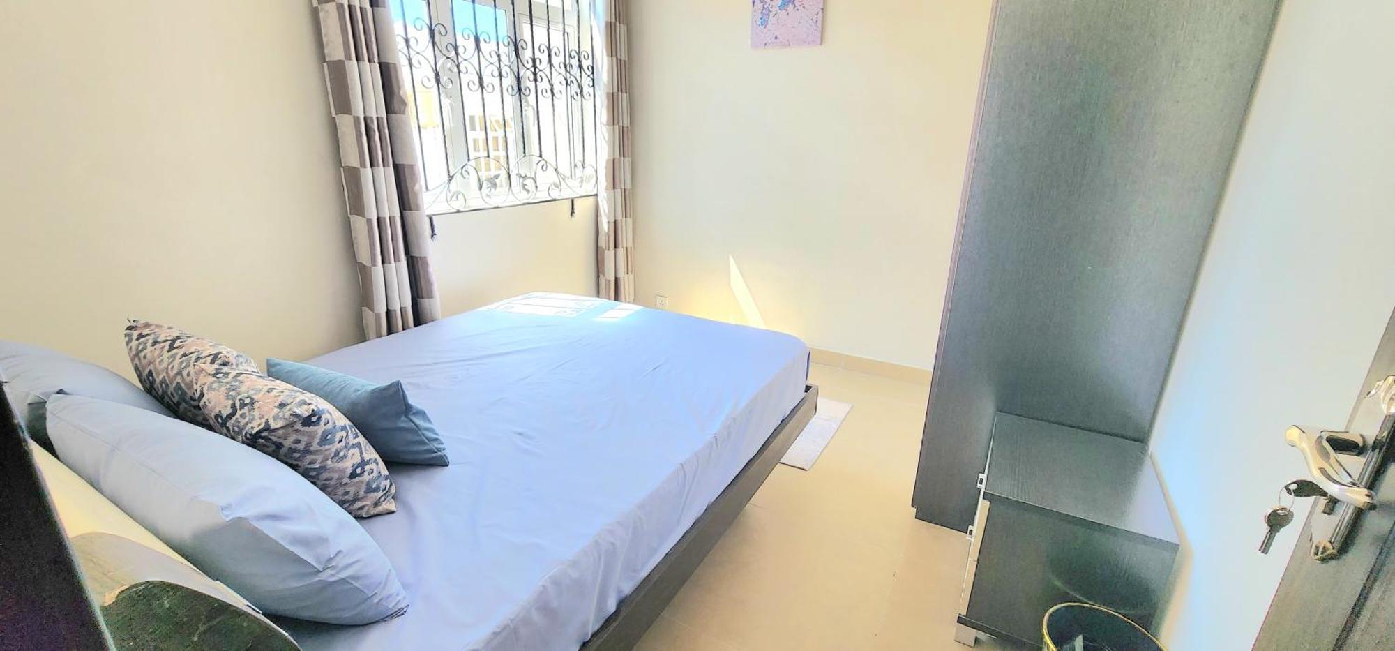 Number 7, 2Nd Floor, Pebble Bay Apartments With Garden View グランベ エクステリア 写真